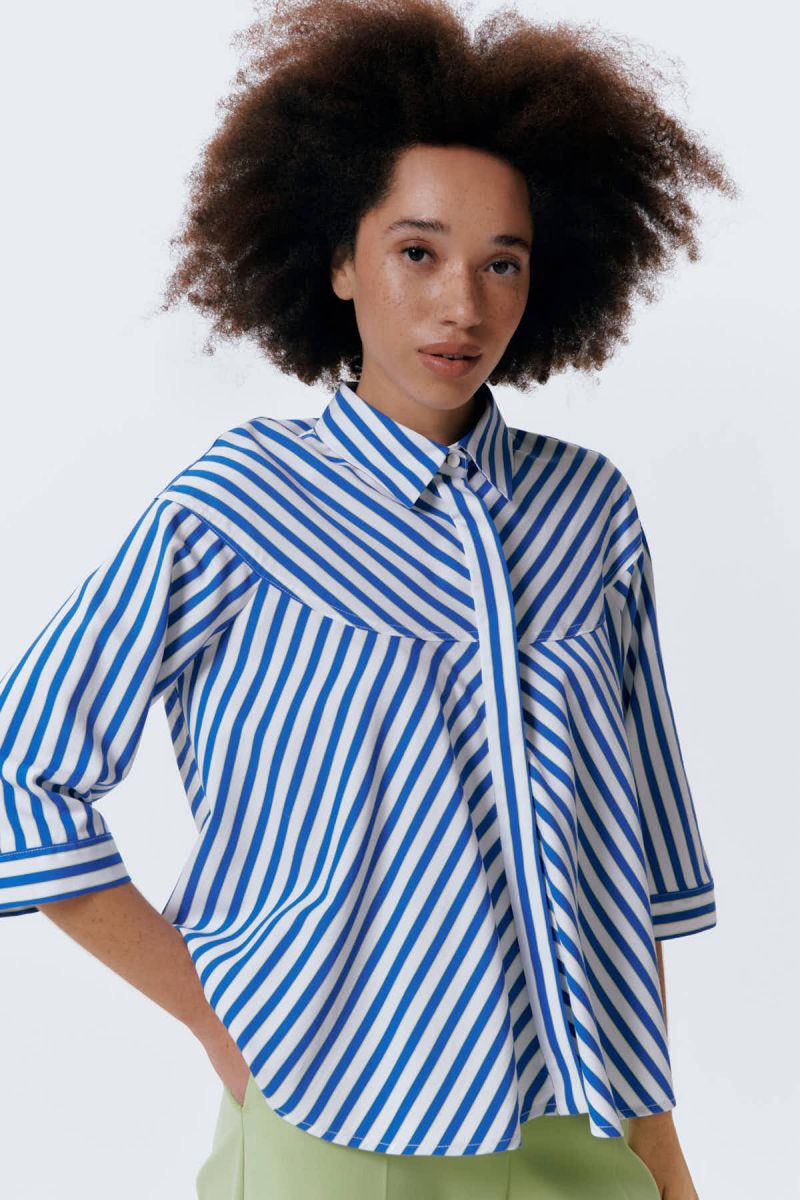 blouse Batoni