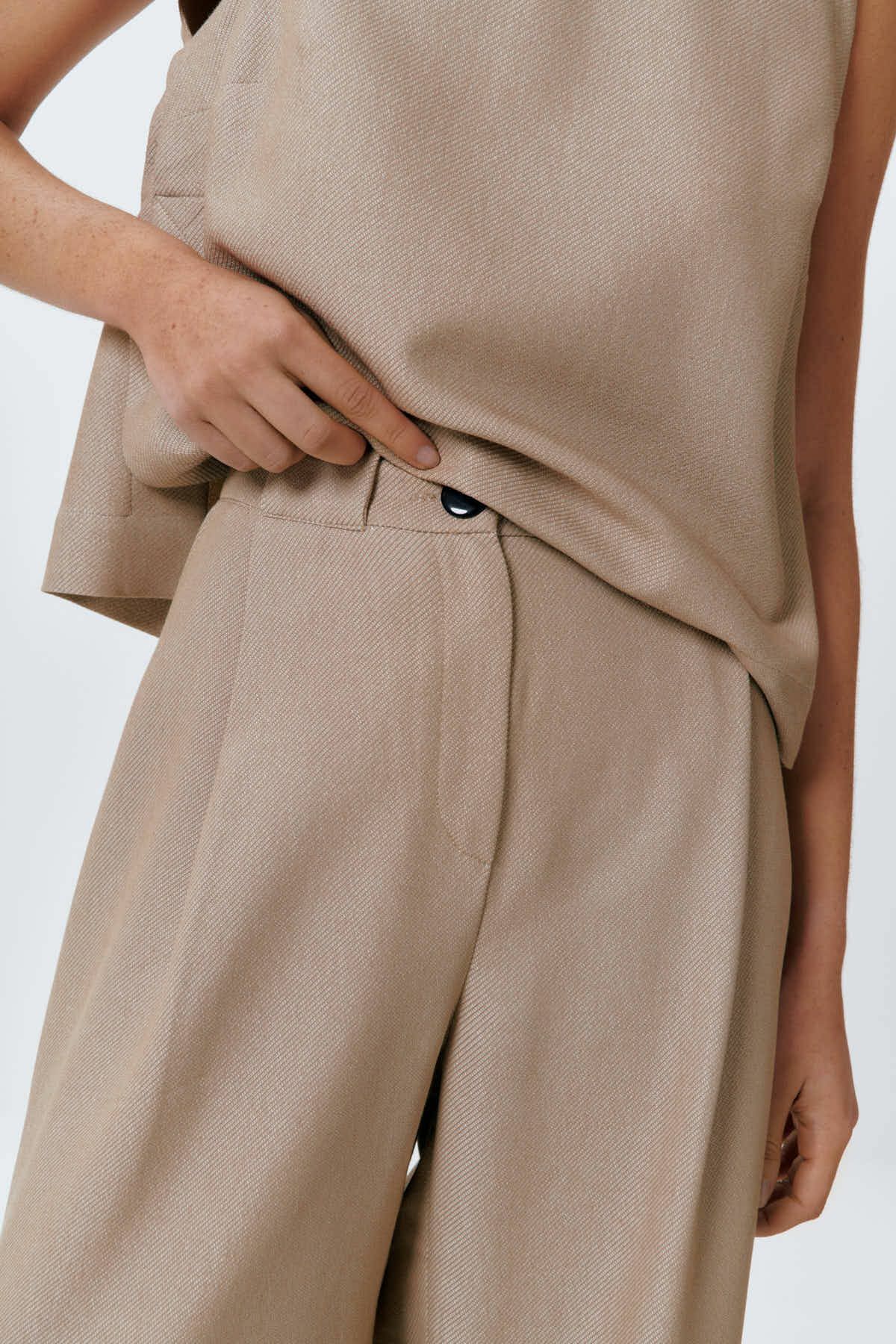trousers Lion