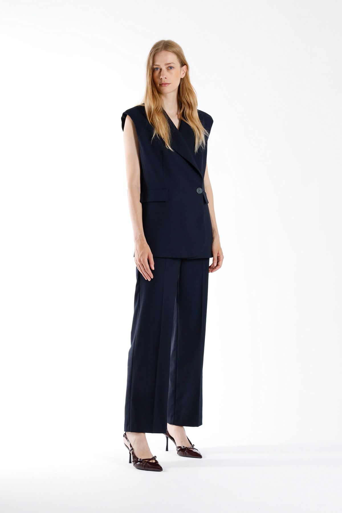 sleeveless jacket Lenoir